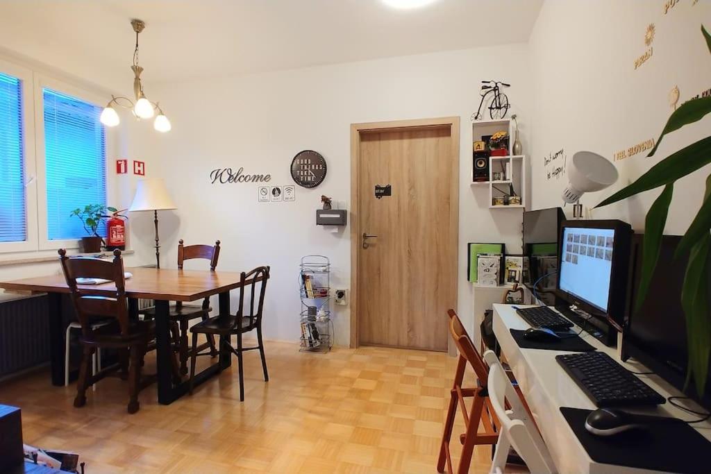 Goodlebang, 3 Bed Room Apartment, Center Ljubljana Liubliana Exterior foto